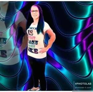 Meet your Posher, Denise